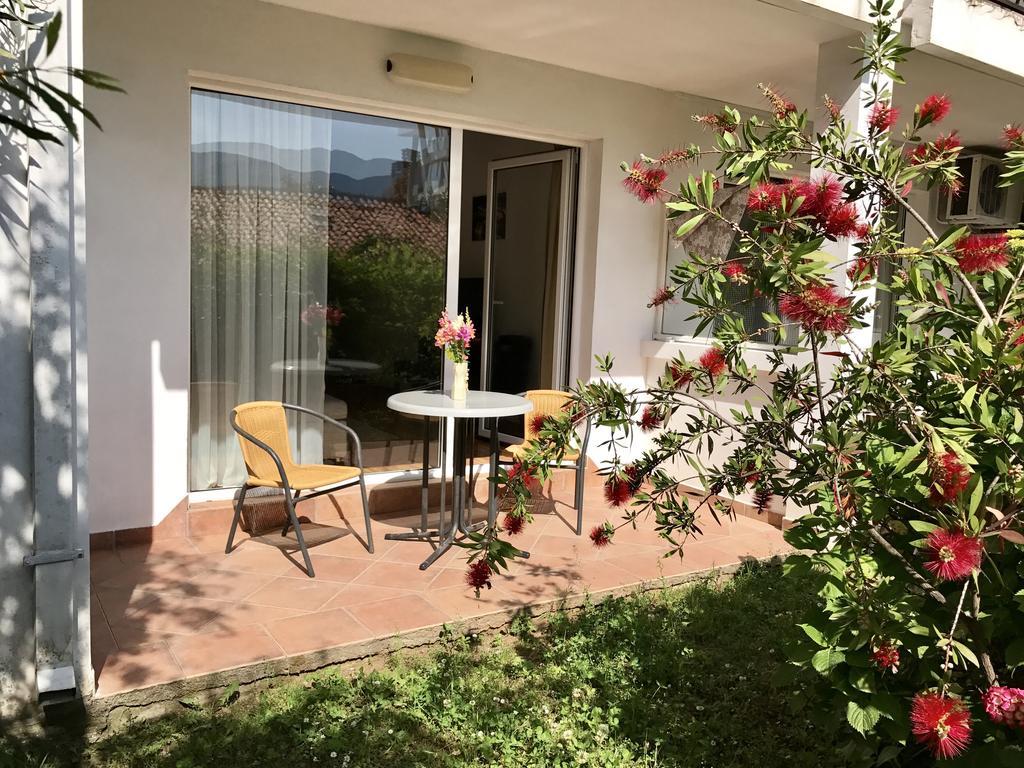 Apartments Luka บุดวา ภายนอก รูปภาพ