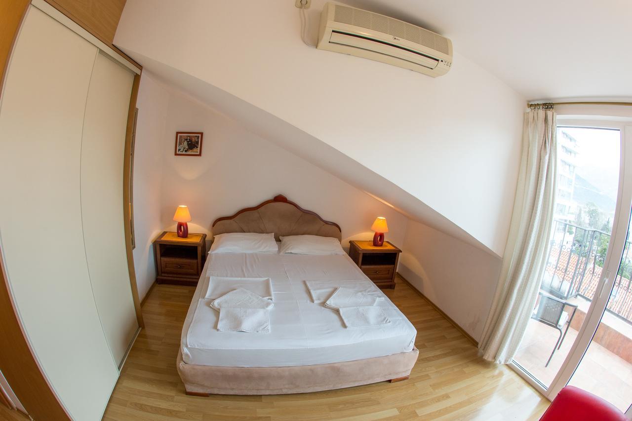Apartments Luka บุดวา ภายนอก รูปภาพ
